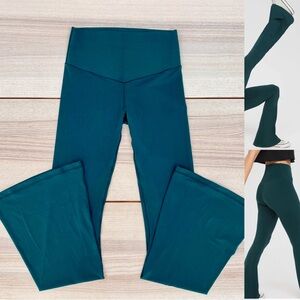 OFFLINE By Aerie Real Me Xtra Flare Legging Size Medium